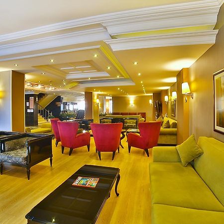 Hotel Grand Emin Istanboel Buitenkant foto