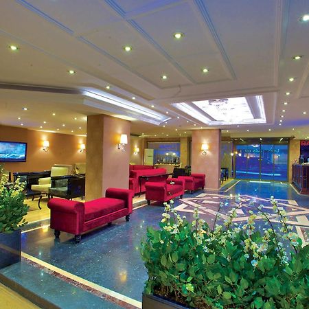 Hotel Grand Emin Istanboel Buitenkant foto