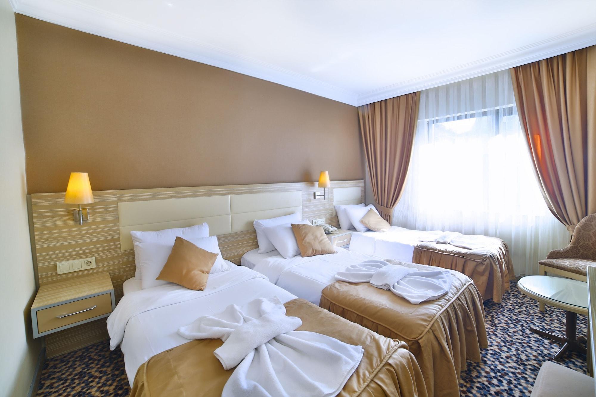 Hotel Grand Emin Istanboel Buitenkant foto