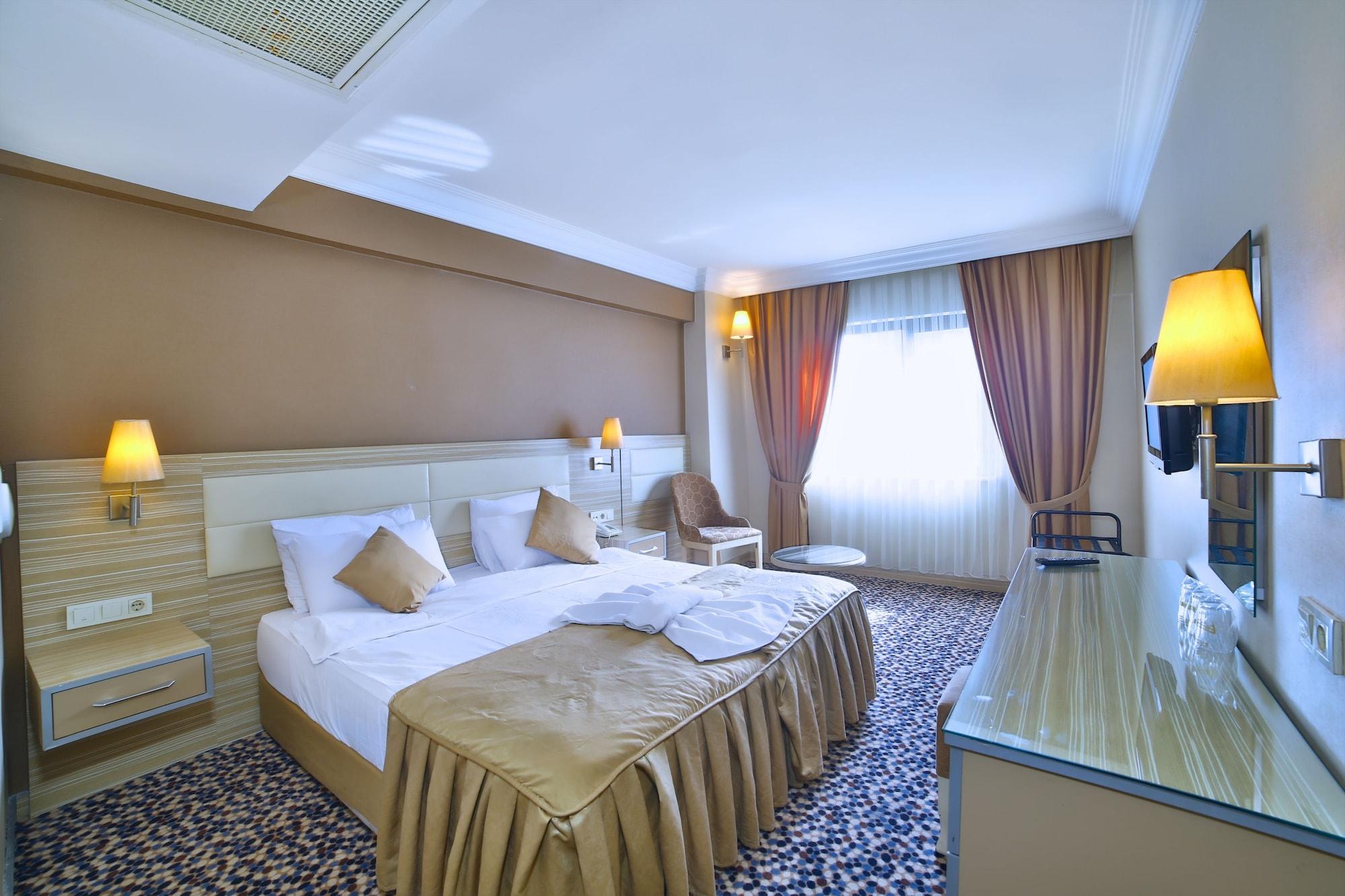 Hotel Grand Emin Istanboel Buitenkant foto