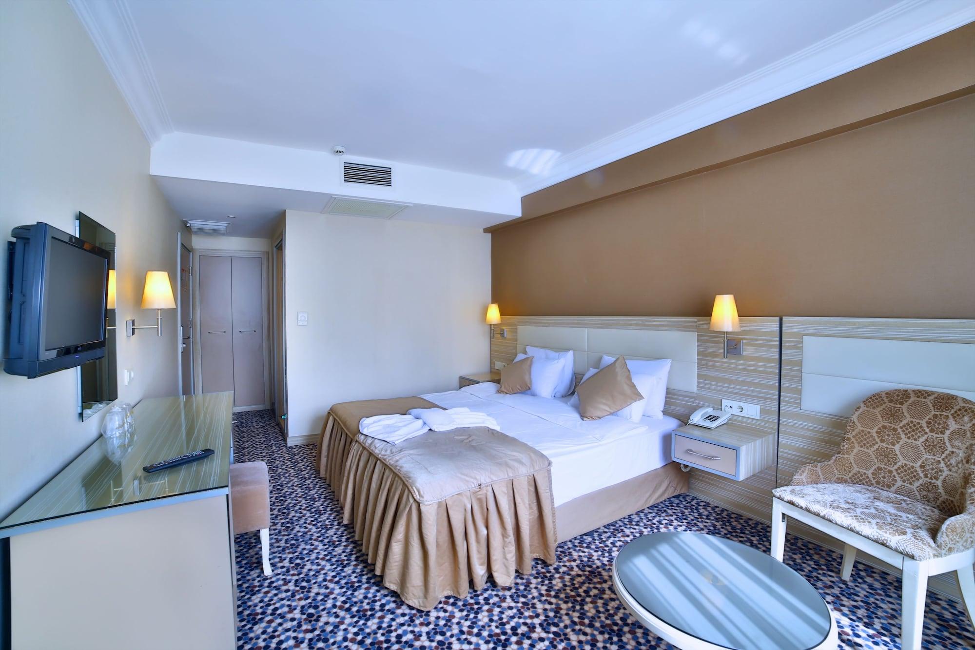 Hotel Grand Emin Istanboel Buitenkant foto