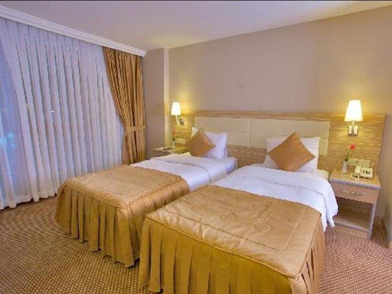 Hotel Grand Emin Istanboel Buitenkant foto