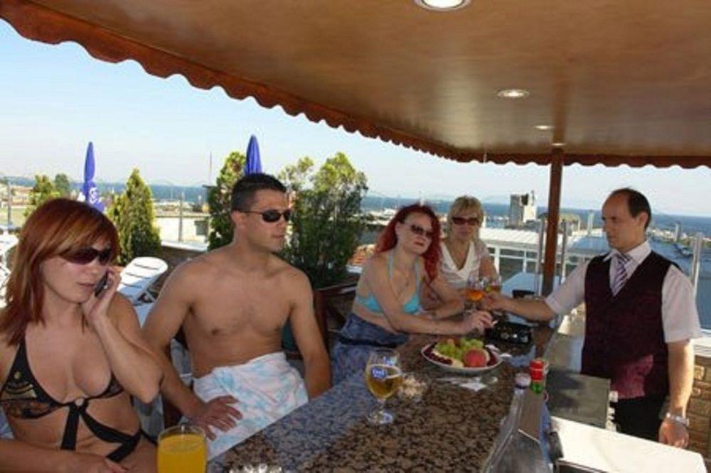 Hotel Grand Emin Istanboel Buitenkant foto