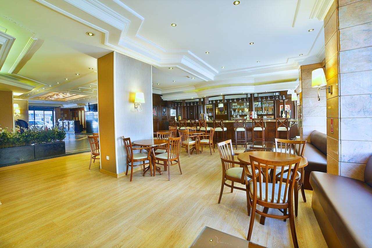 Hotel Grand Emin Istanboel Buitenkant foto