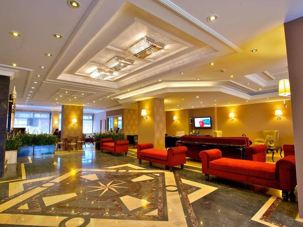 Hotel Grand Emin Istanboel Buitenkant foto