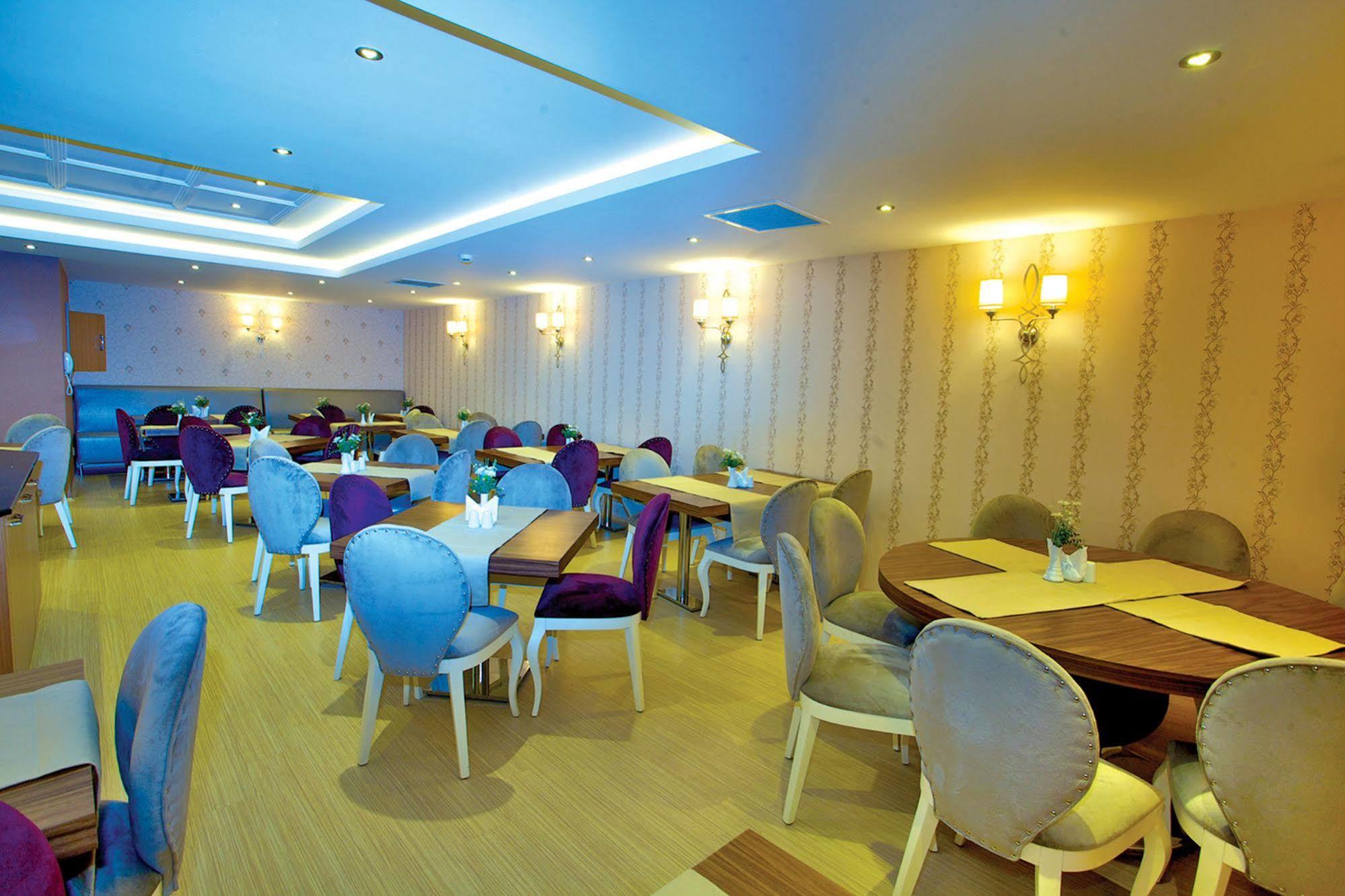 Hotel Grand Emin Istanboel Buitenkant foto